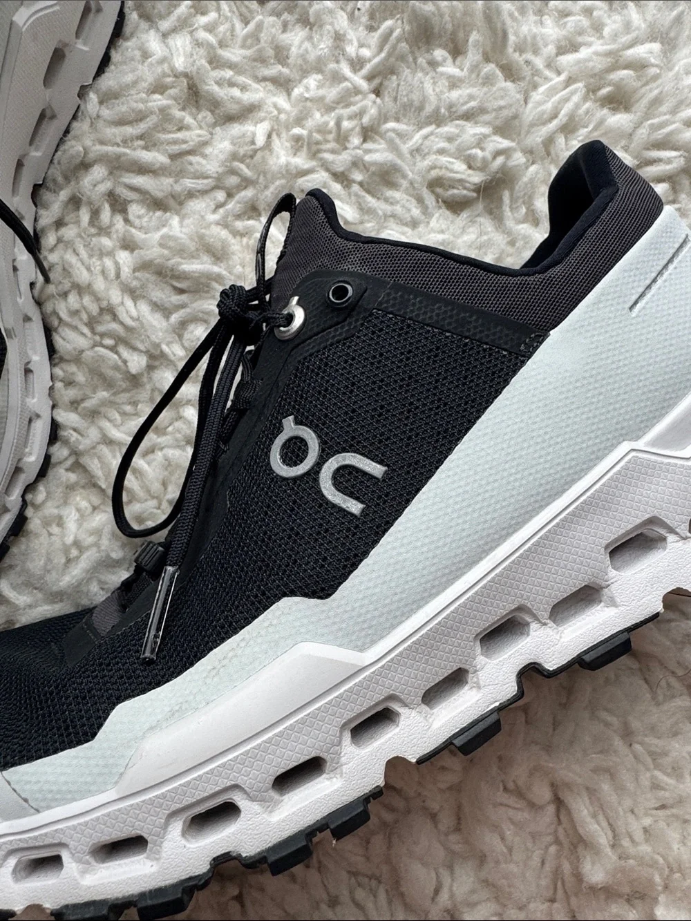 On Cloud Cloud Ultra Running Shoe